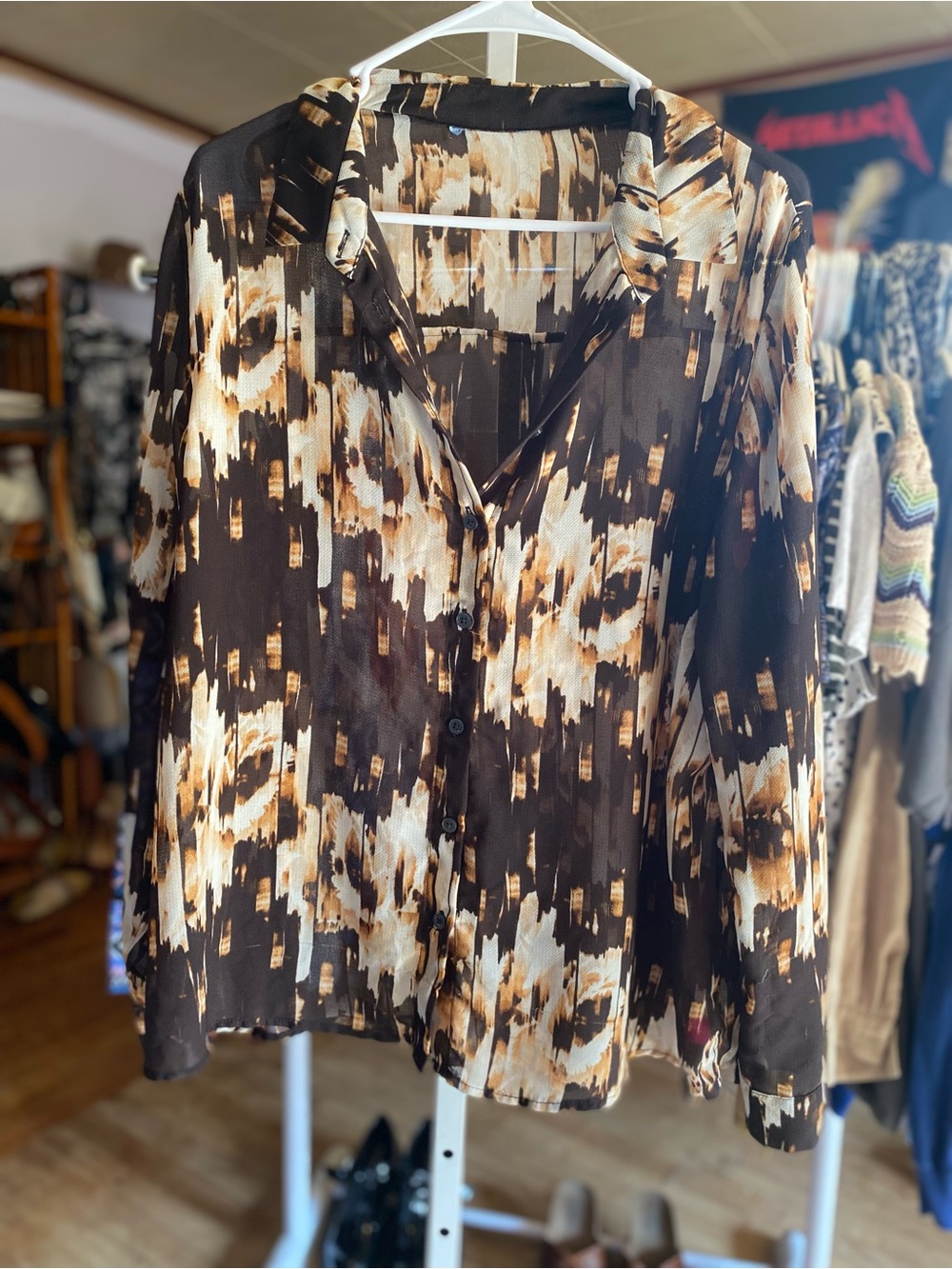 Women's Brown & Cream Patterned Button-Up Blouse